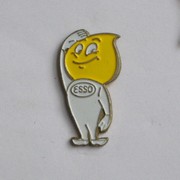 ESSO  personnage homme