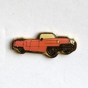 Cadillac dÃ©capotable rose vernis